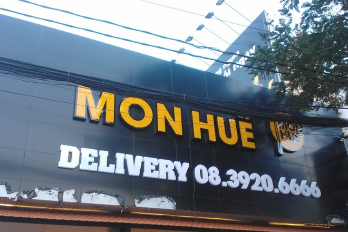 Chữ mica hút nổi